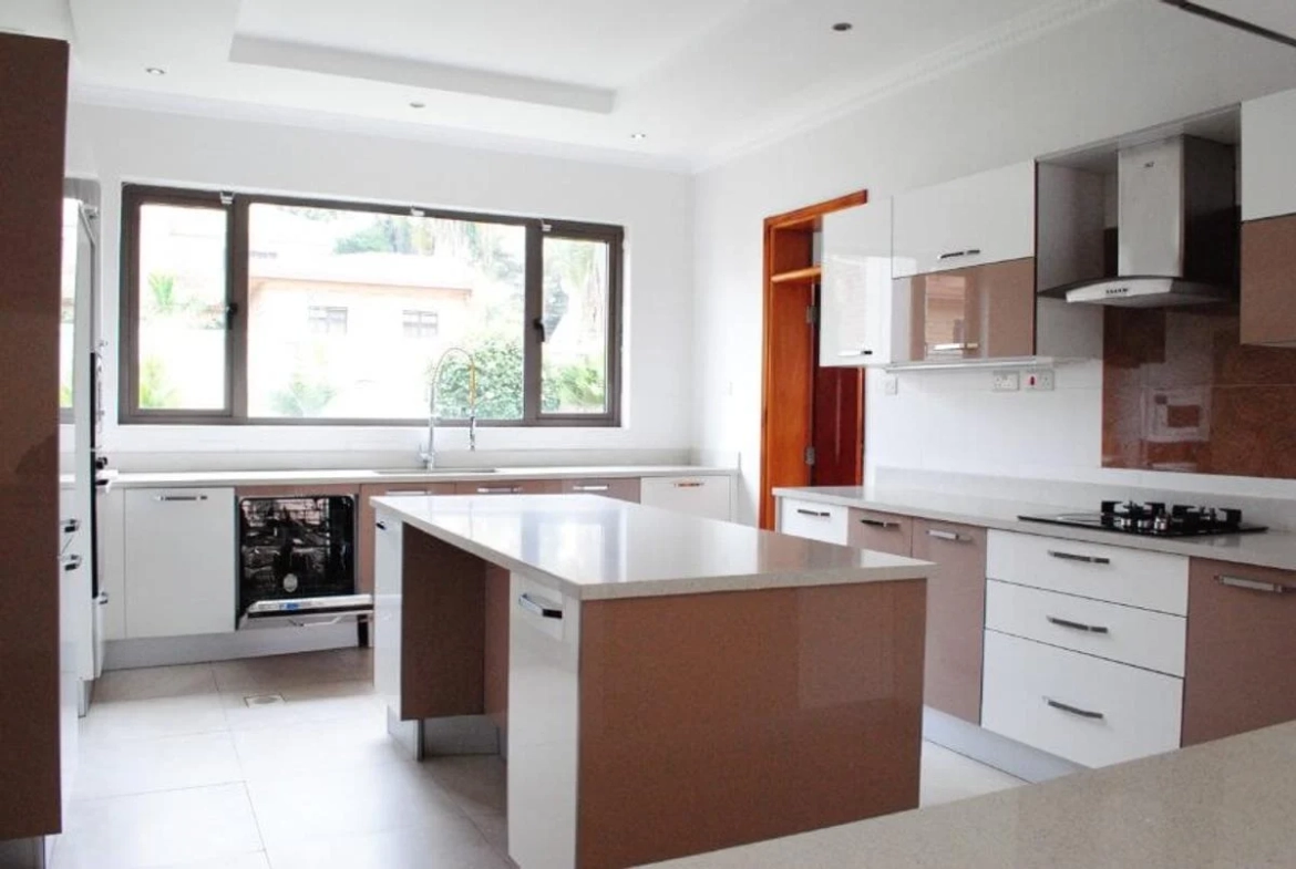 Lavington 5 Bedroom Townhouse To Let